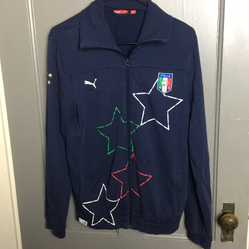 Puma zip up. Great condition!!